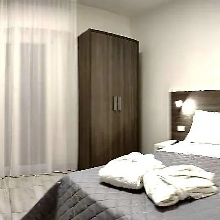 Szálloda Gran San Bernardo 3*